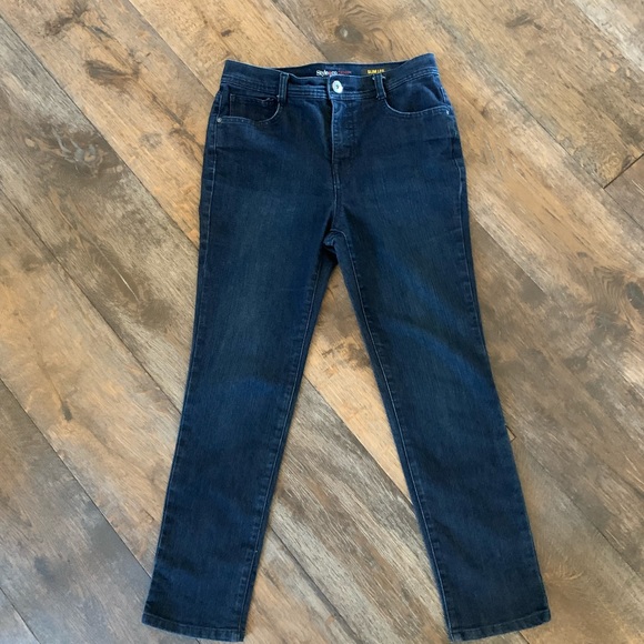 Style & Co Denim Jeans Slim Leg - Picture 2 of 7